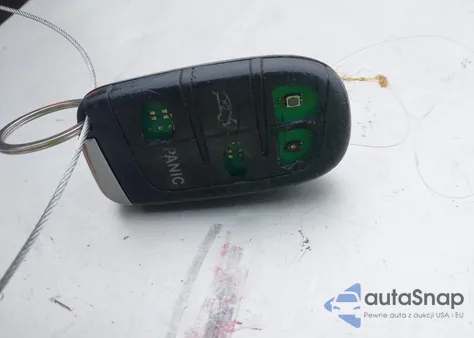 2015 Chrysler 200 Limited z USA, uszkodzony, nr VIN 1C3CCCAB0FN744302